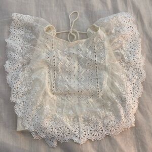 Altar'd State Alter’d State White/Creme Floral Top🌾